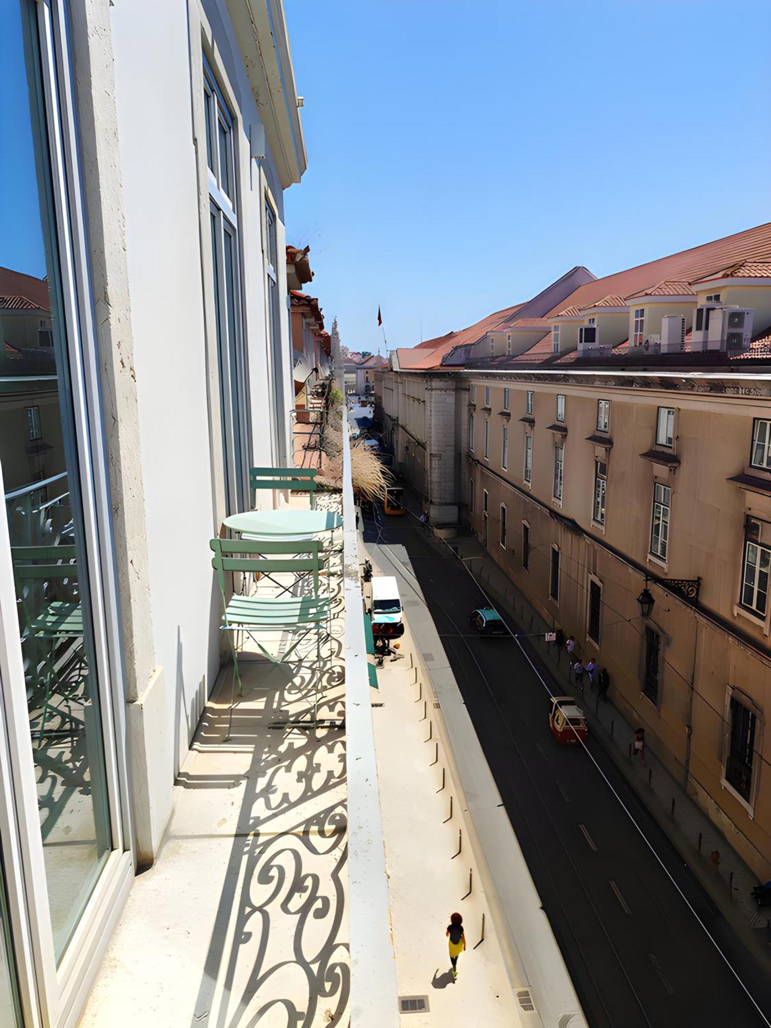 Arsenal 108, Design Apartments - New Light Downtown Chiado And River Lisboa Extérieur photo
